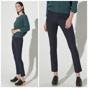 R Label | The Reset Skinny Stretch Pant in Graphite size XL